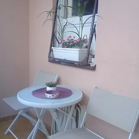 Apartment Maka *