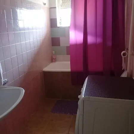Apartment Maka بودغوريتْسا